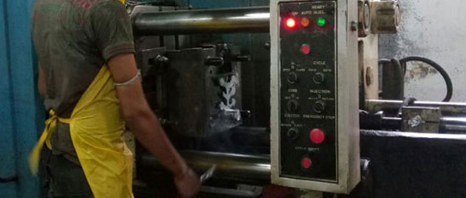 Cast components process photograph